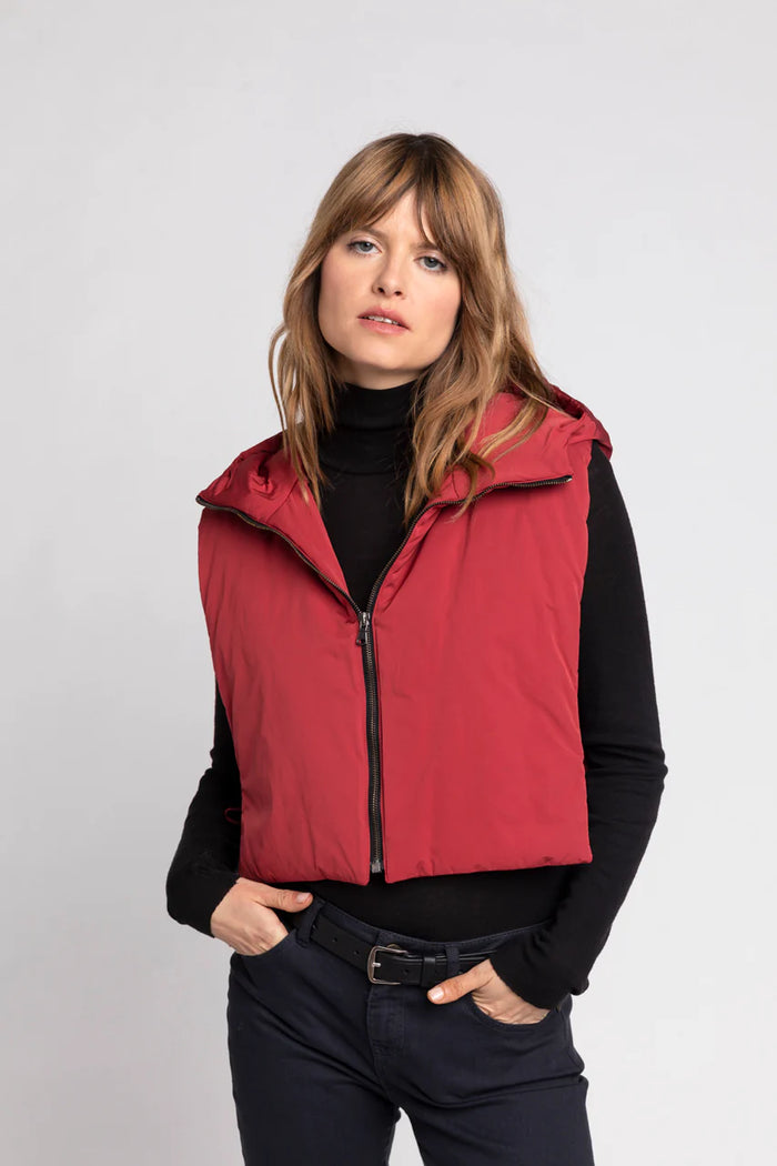 CAILLE hood-Padded accessory hood in red water-repellent fabric