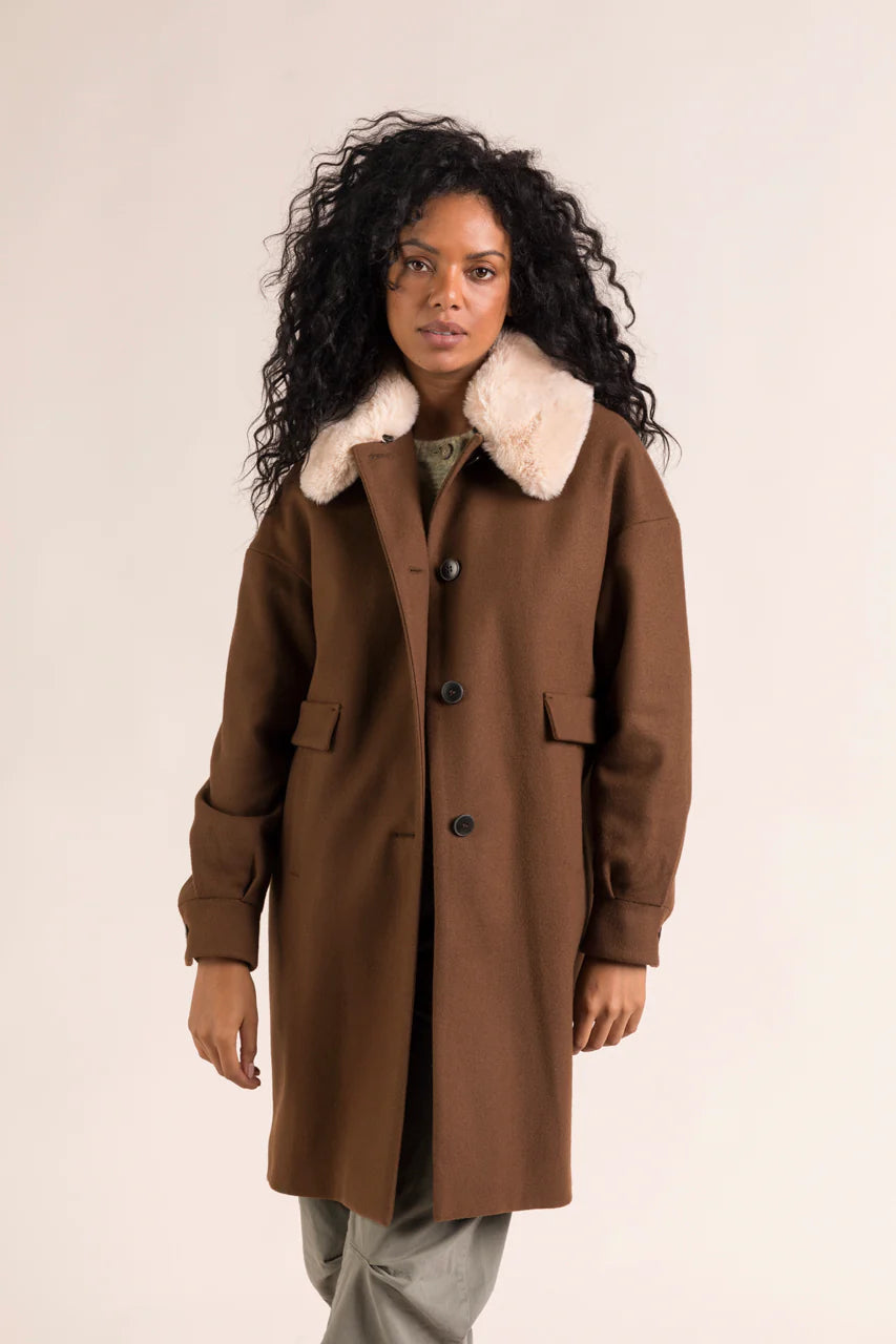 BUELLAS coat-Female straight coat in brown wool cloth