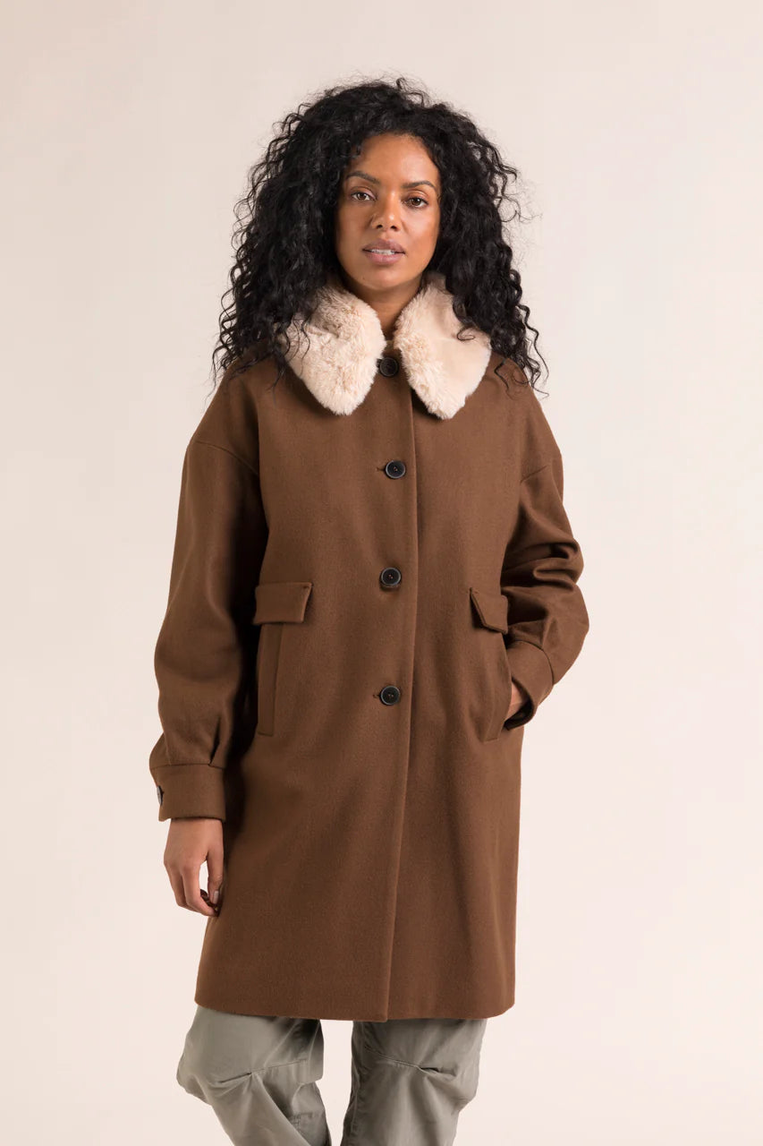 BUELLAS coat-Female straight coat in brown wool cloth