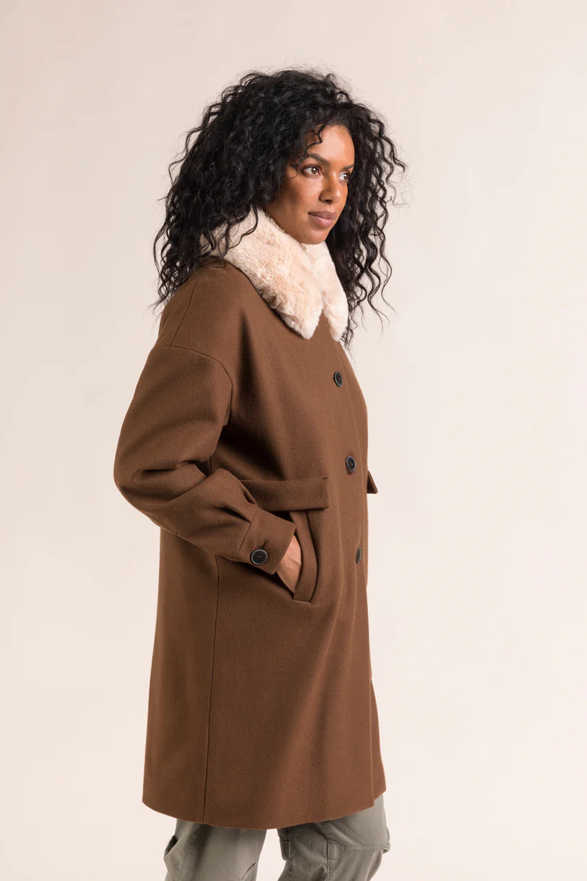 BUELLAS coat-Female straight coat in brown wool cloth