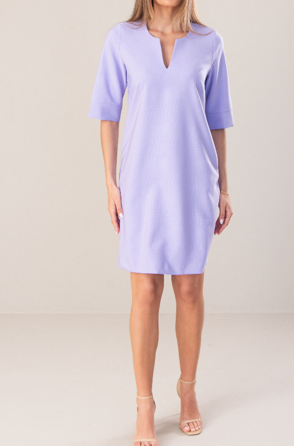 Short printed dress with V-neck